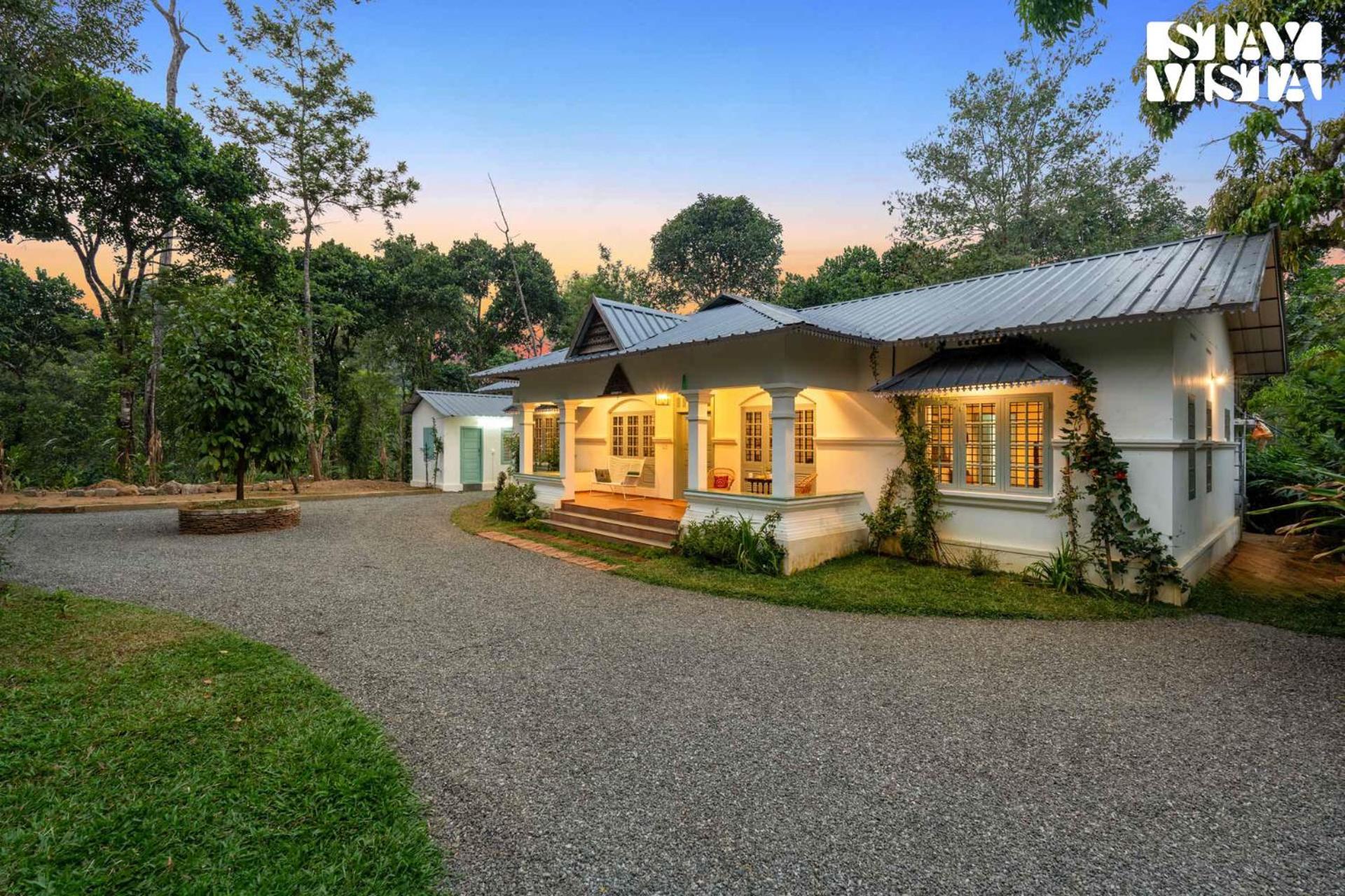 Stayvista At Catherine Cottage With Heater & Board Game Munnar Exteriér fotografie